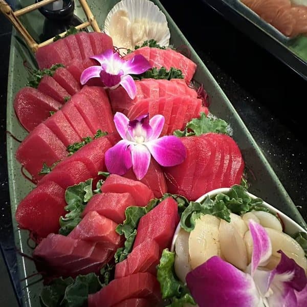 Tuna Sashimi — Legend Sushi Orlando