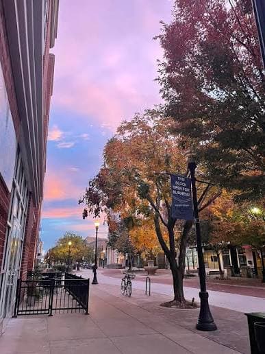 Evansville Indiana evening street photography