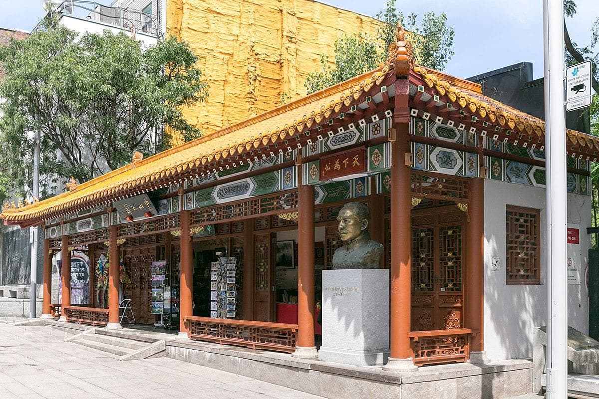 Montreal Chinatown street photography