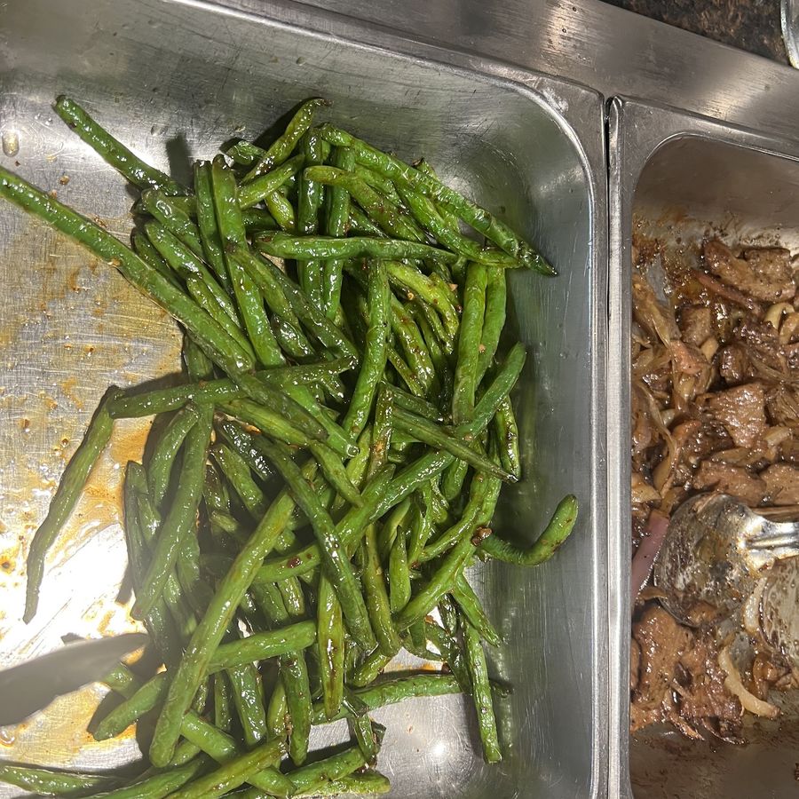 A tray of sautéed string beans