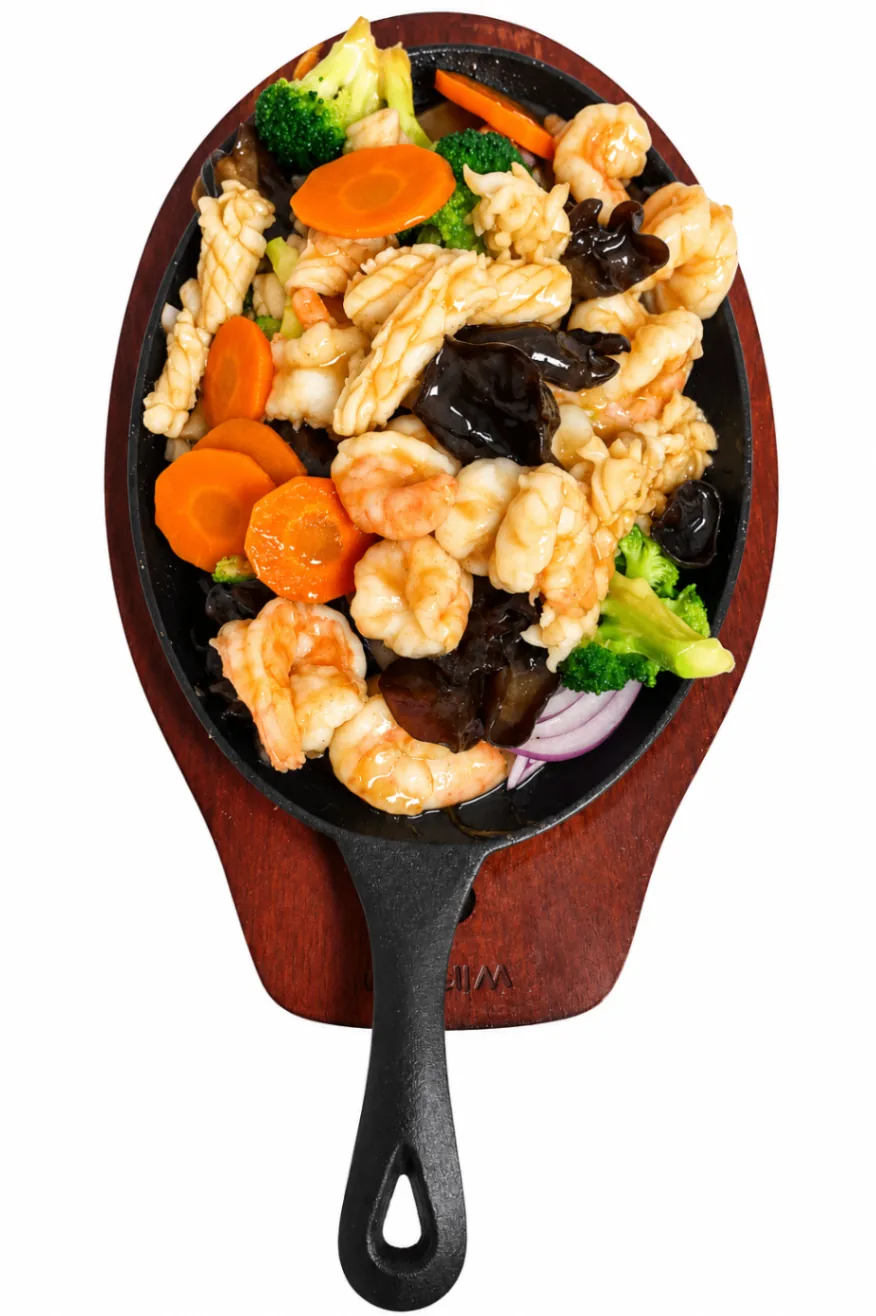 Sizzling Seafood (Squid & Shrimp)
