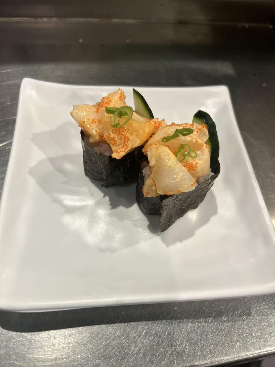 Scallop / Hokkigai — Kobe Japanese House