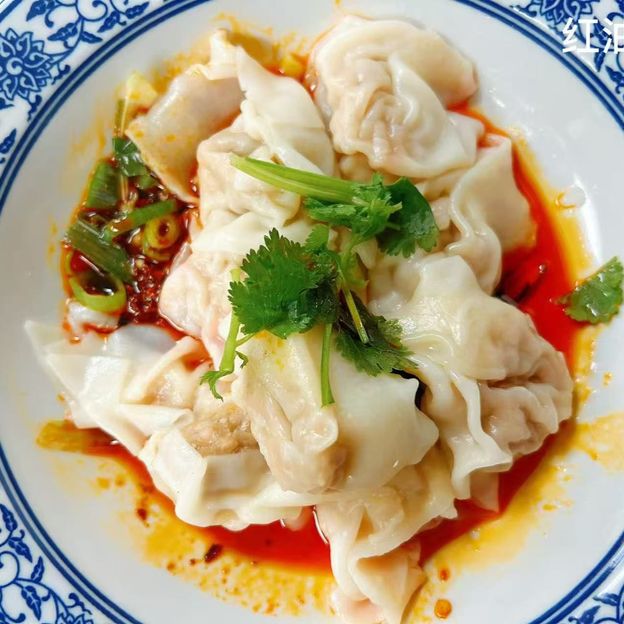 Szechuan Wontons (8pcs) — Lao Sze Chuan (Grant Park)