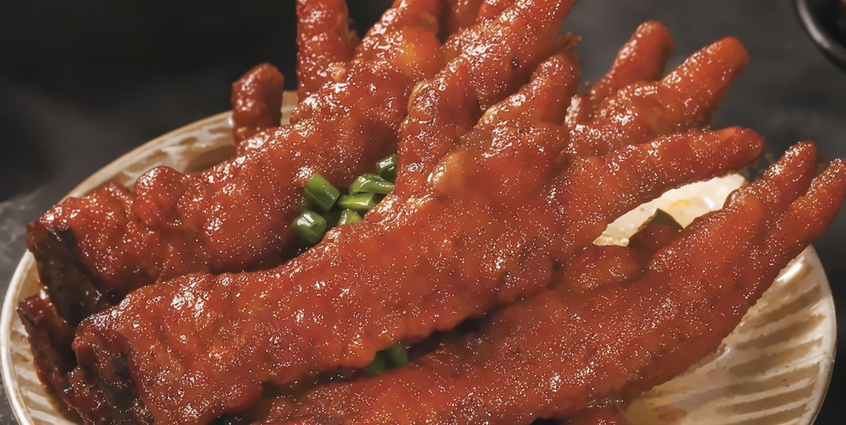 Braised Chicken Feet (6 pcs)