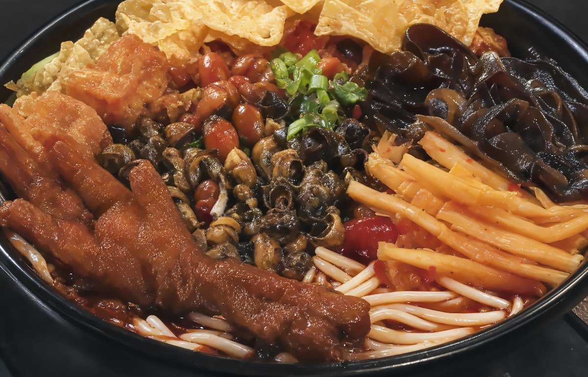 Chicken Feet Snail Rice Noodles